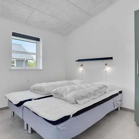 Lovely In With Sauna 別荘