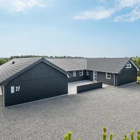 Lovely In With Sauna