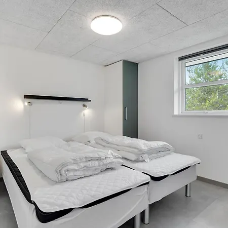 Holiday home Beautiful In With Indoor Swimming Pool